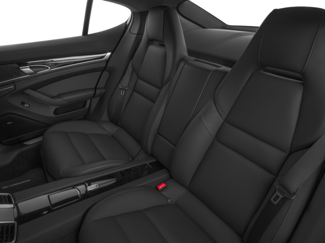 2016 Porsche Panamera 4