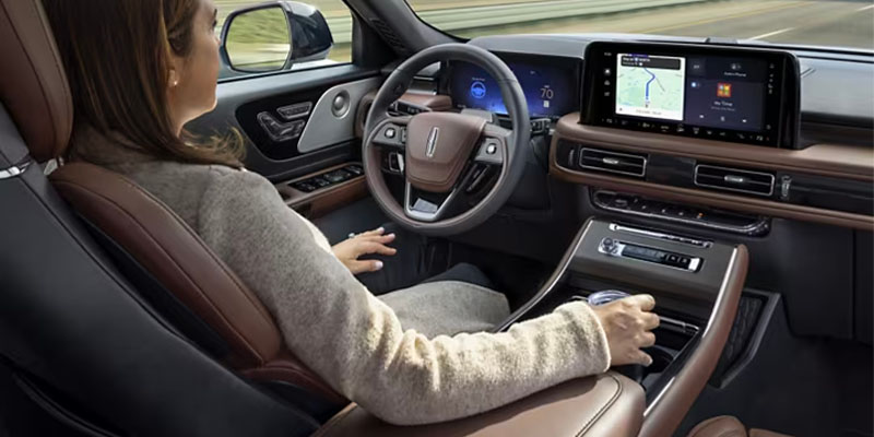 2025 Lincoln Aviator, interior