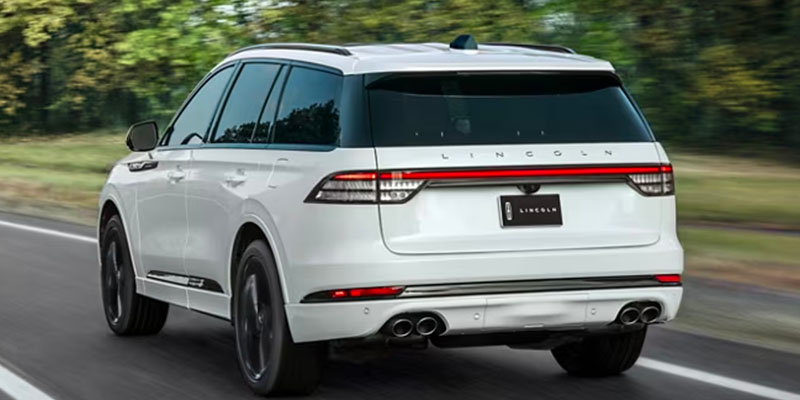 6 Benefits of Having Your Lincoln’s Exhaust System Inspected at the Dealer