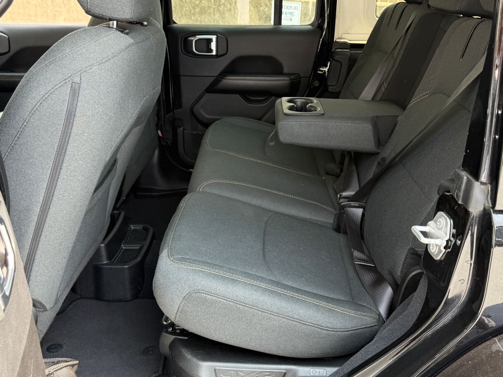 2024 Jeep Wrangler Sahara 4xe