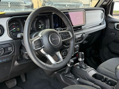 2024 Jeep Wrangler Sahara 4xe
