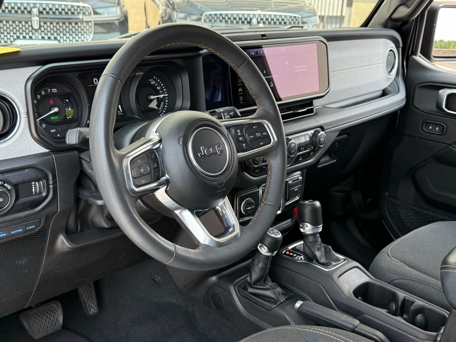 2024 Jeep Wrangler Sahara 4xe