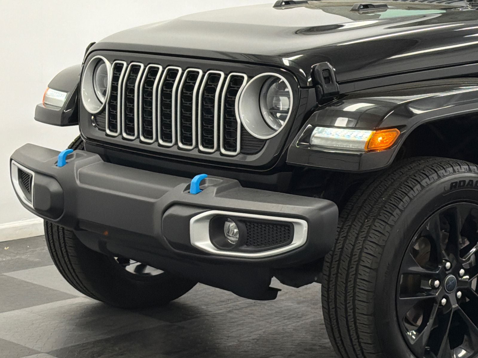 2024 Jeep Wrangler Sahara 4xe