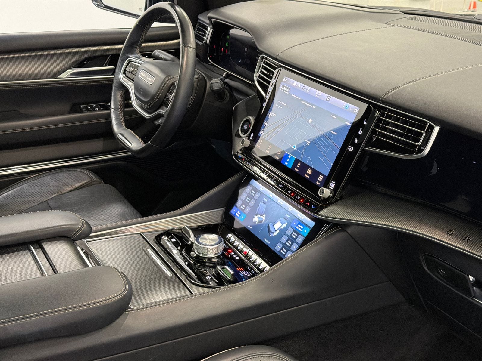 2022 Jeep Grand Wagoneer Series II