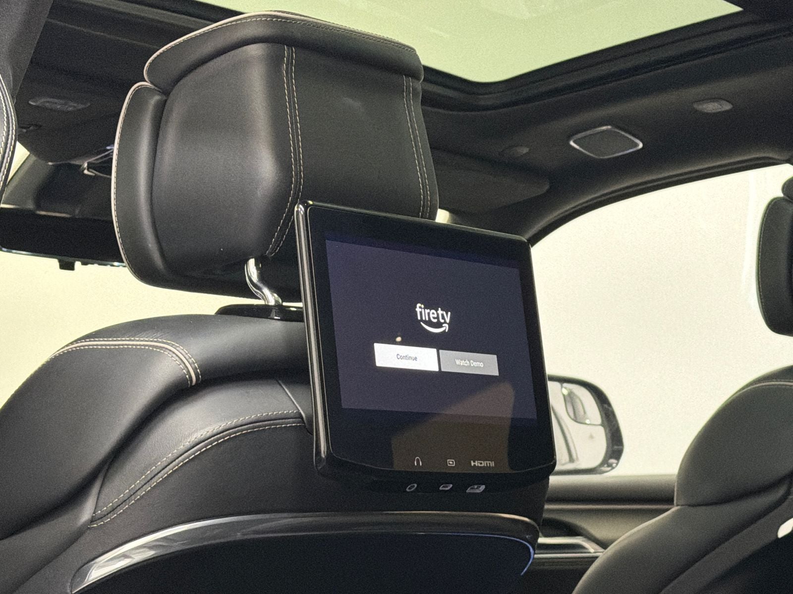 2022 Jeep Grand Wagoneer Series II