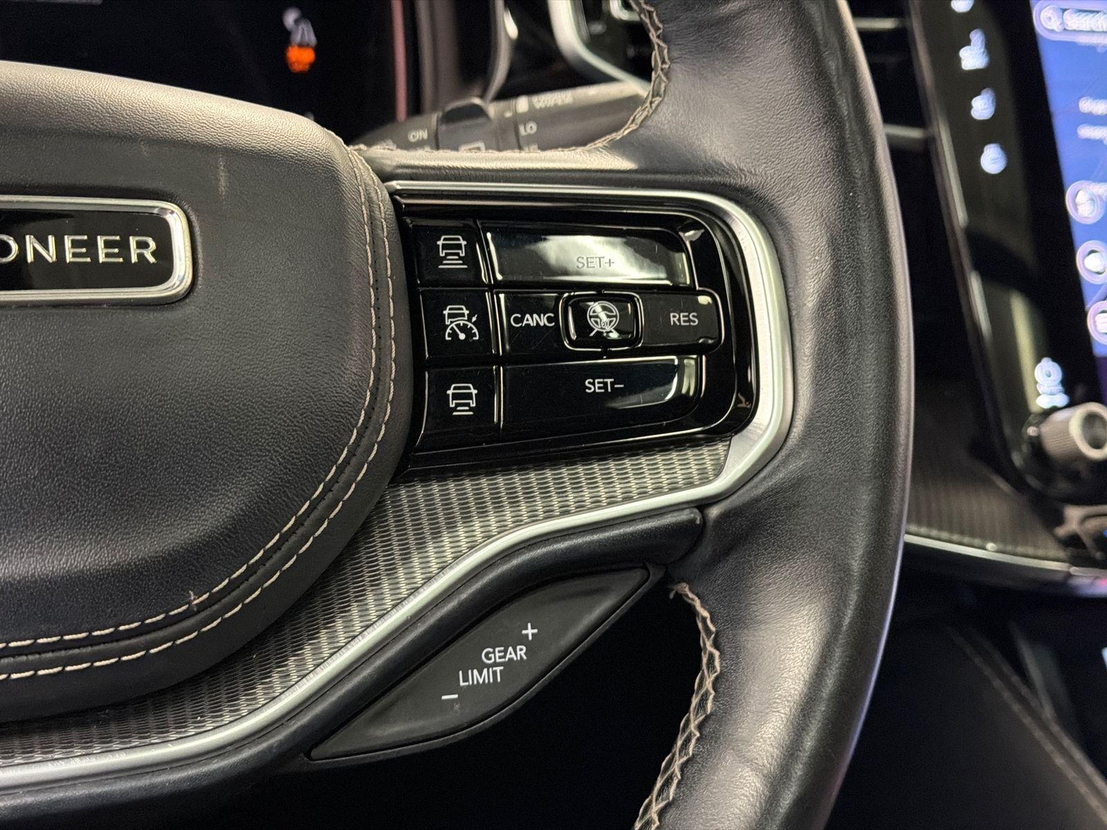 2022 Jeep Grand Wagoneer Series II