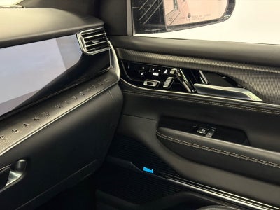 2022 Jeep Grand Wagoneer Series II