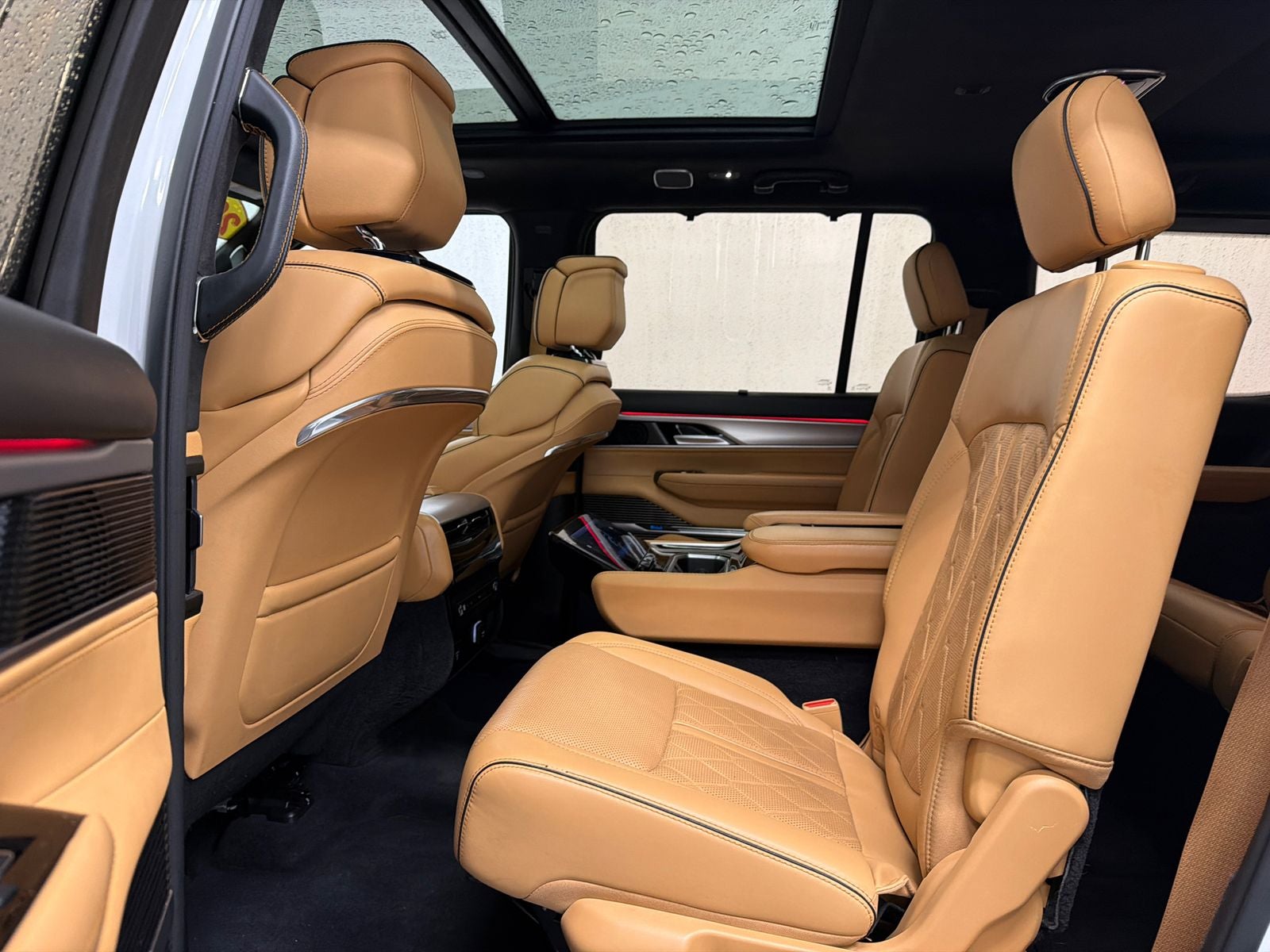 2023 Jeep Grand Wagoneer Series III