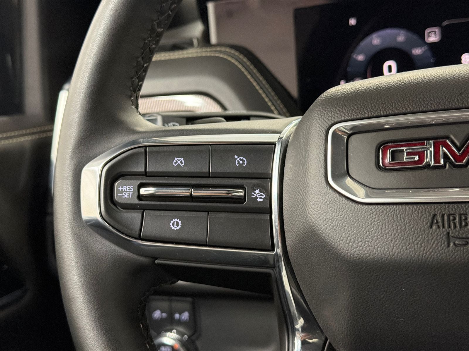2025 GMC Yukon XL Elevation