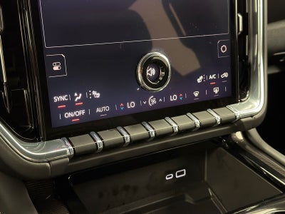 2025 GMC Yukon XL Elevation