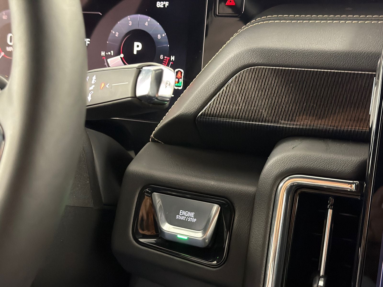2025 GMC Yukon XL Elevation