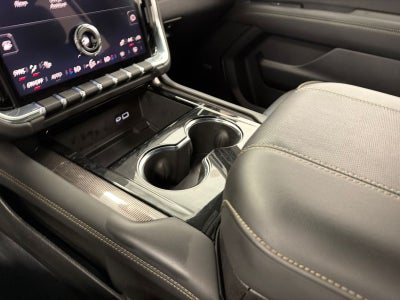 2025 GMC Yukon XL Elevation