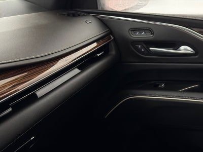 2024 Cadillac Escalade ESV Luxury