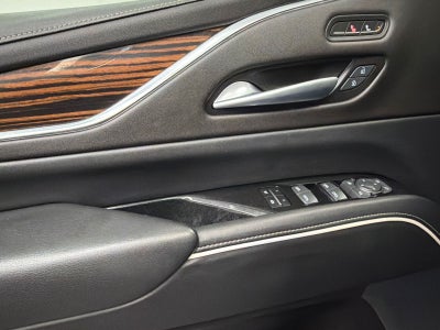 2024 Cadillac Escalade ESV Luxury