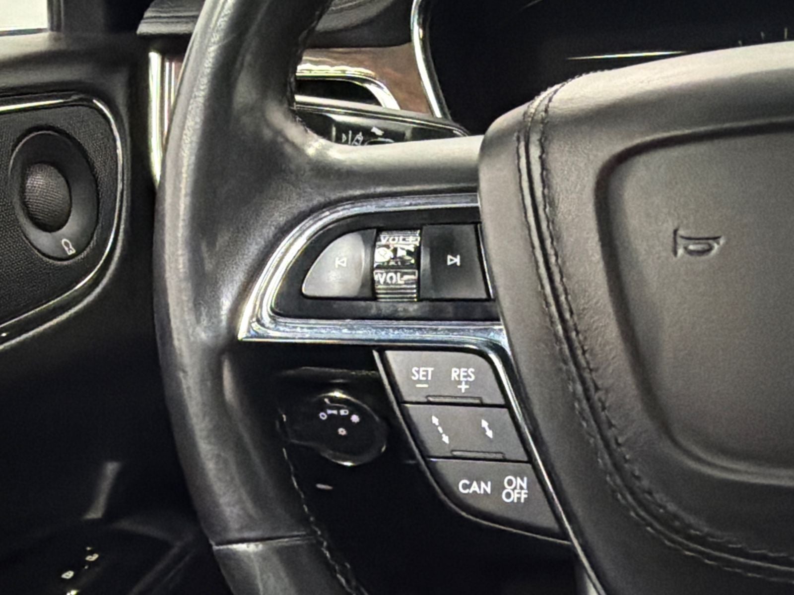 2020 Lincoln Continental Standard