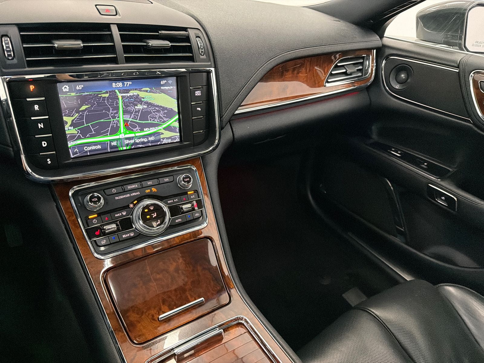 2020 Lincoln Continental Standard