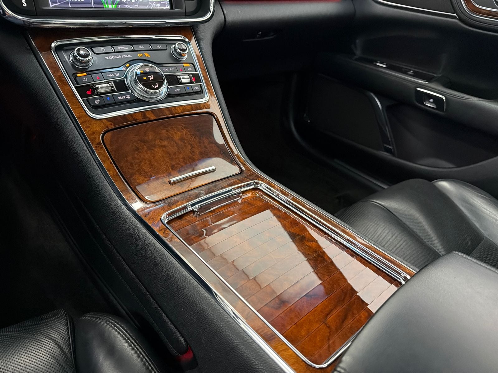 2020 Lincoln Continental Standard