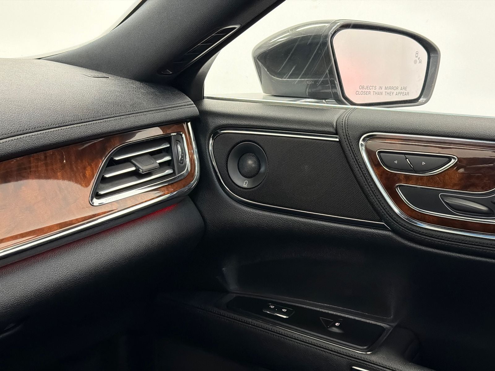 2020 Lincoln Continental Standard