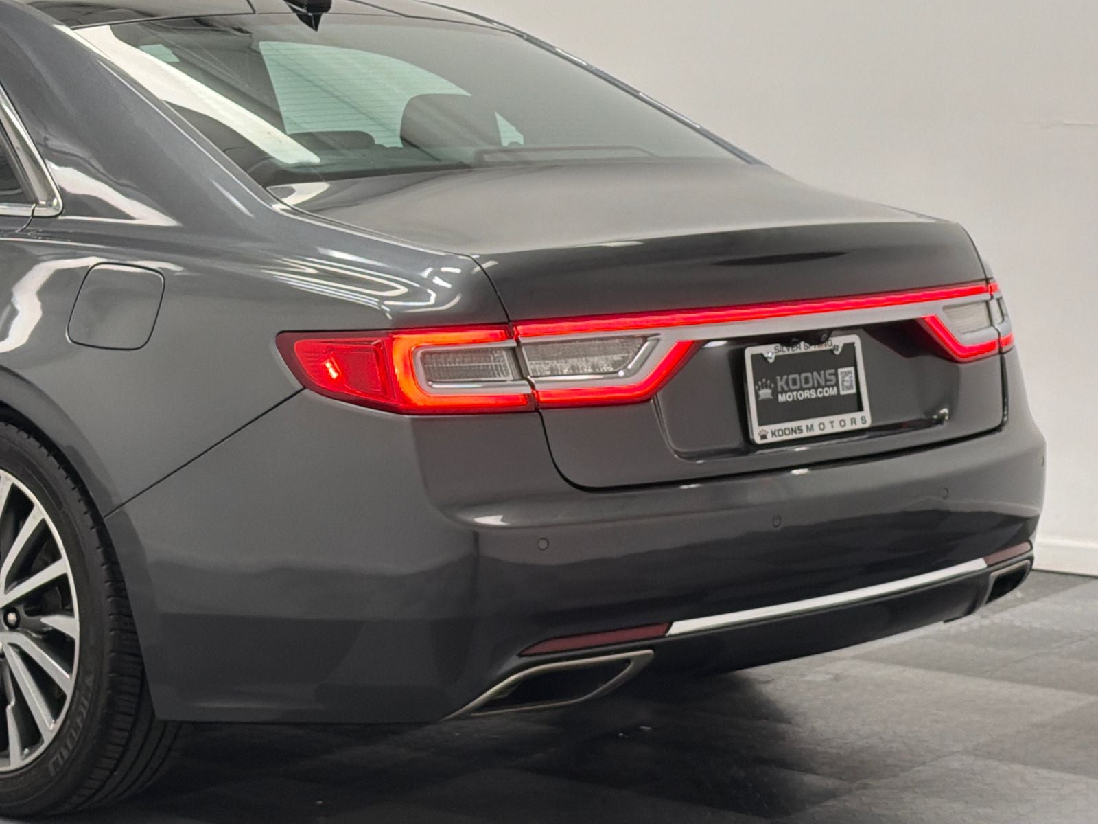 2020 Lincoln Continental Standard