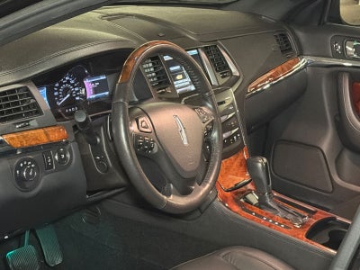 2015 Lincoln MKS Base