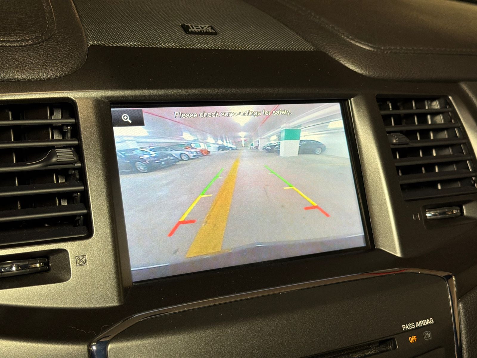2015 Lincoln MKS Base