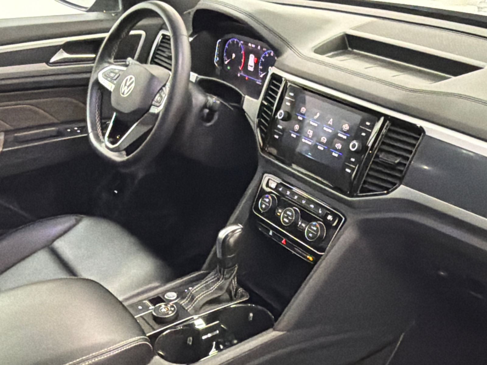 2021 Volkswagen Atlas Cross Sport 2.0T SEL