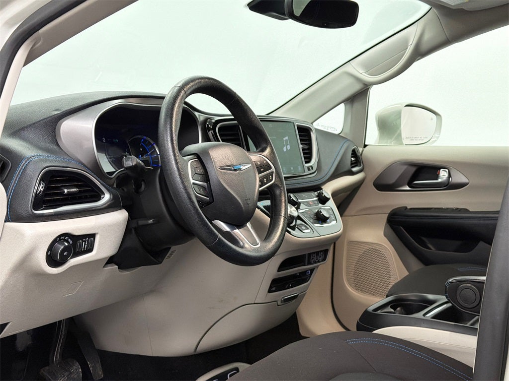 2021 Chrysler Pacifica Hybrid Touring