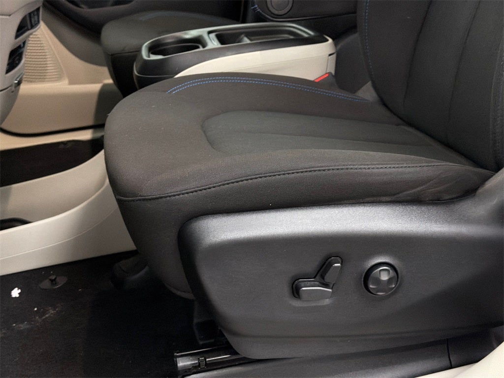 2021 Chrysler Pacifica Hybrid Touring