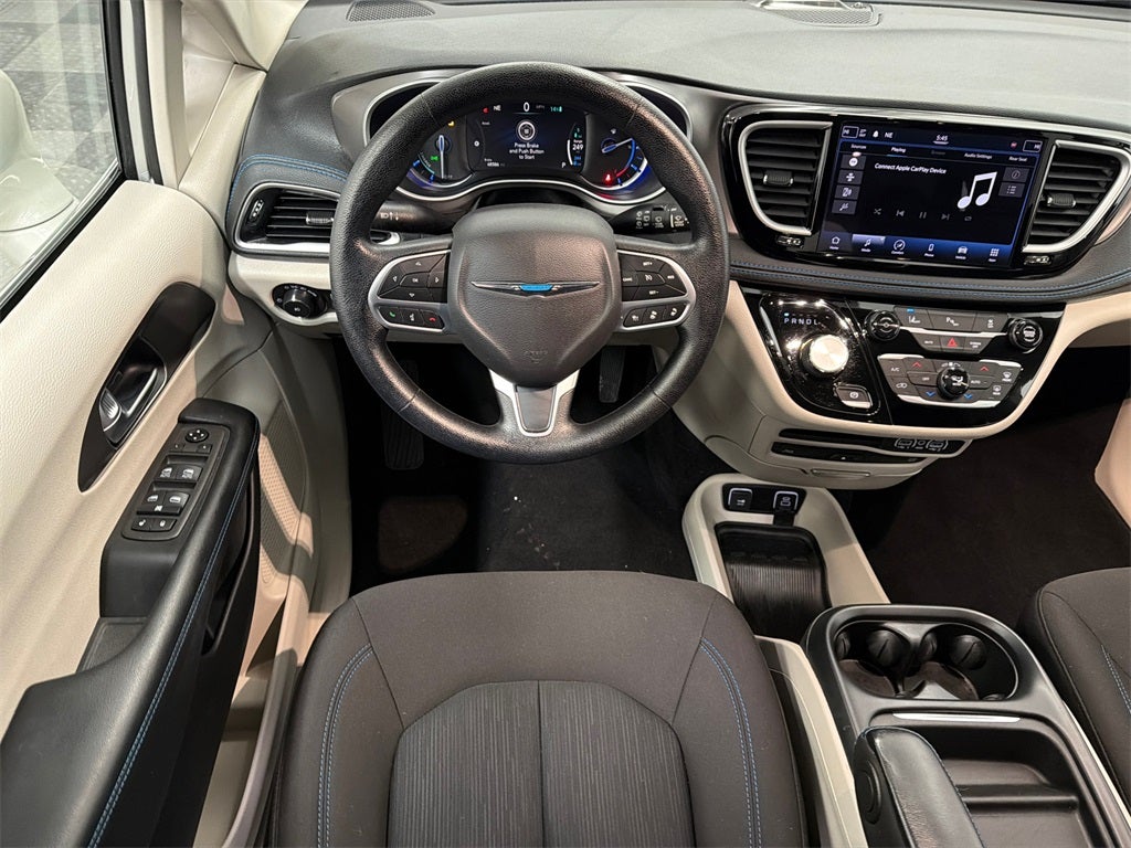 2021 Chrysler Pacifica Hybrid Touring