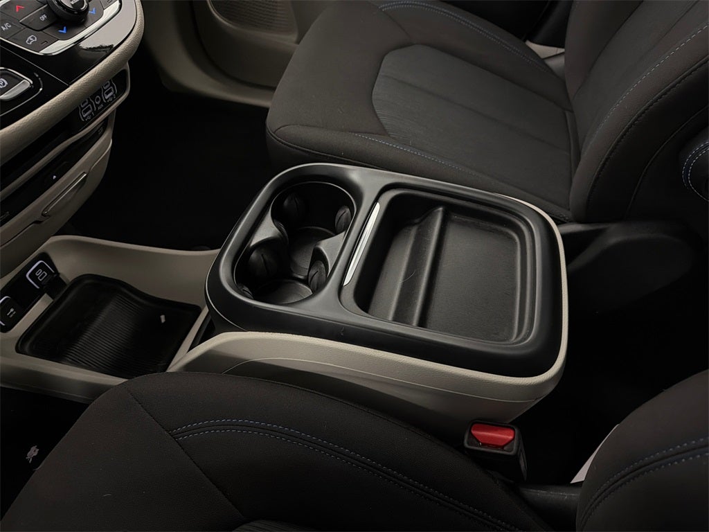 2021 Chrysler Pacifica Hybrid Touring