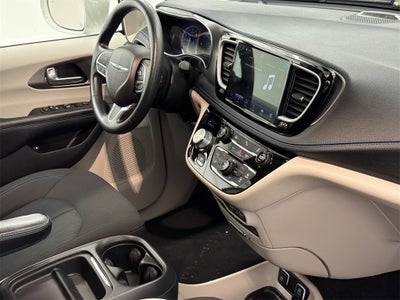 2021 Chrysler Pacifica Hybrid Touring