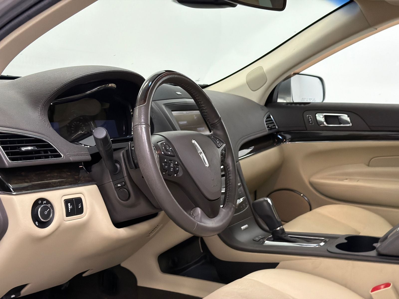 2014 Lincoln MKT EcoBoost