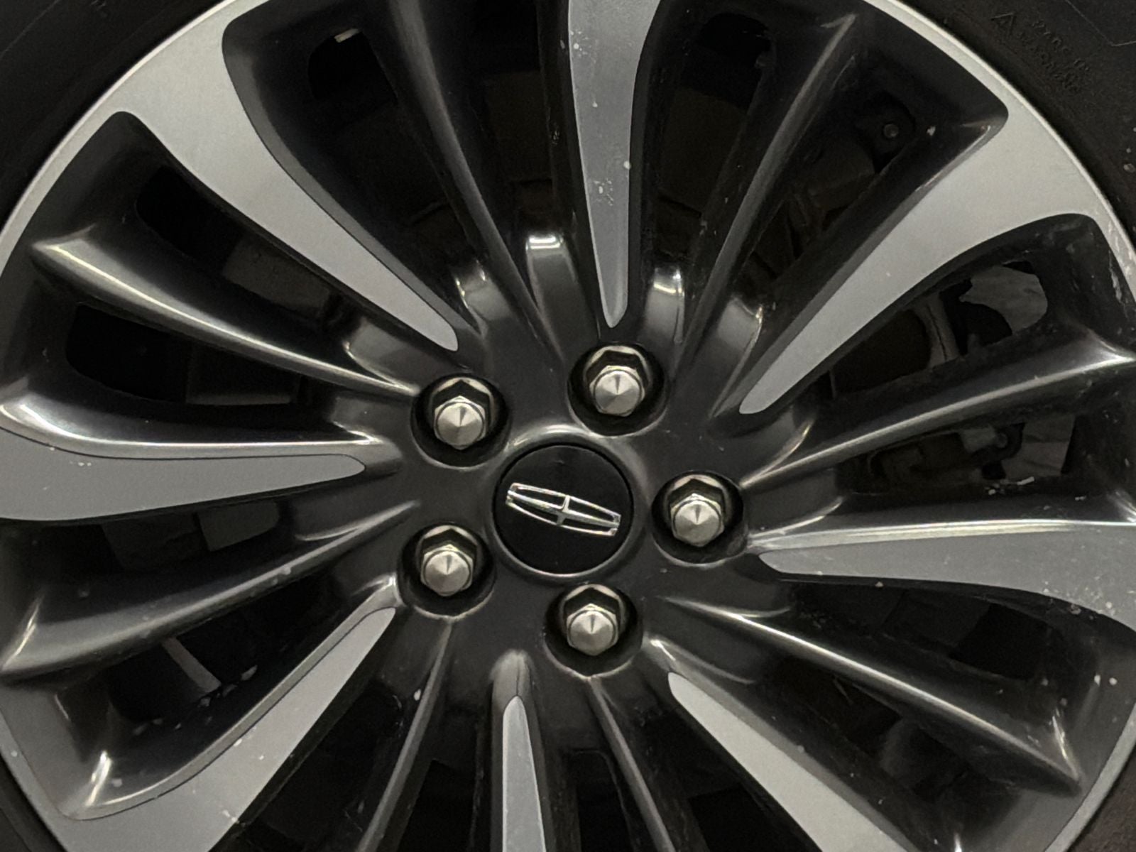 2023 Lincoln Nautilus Standard