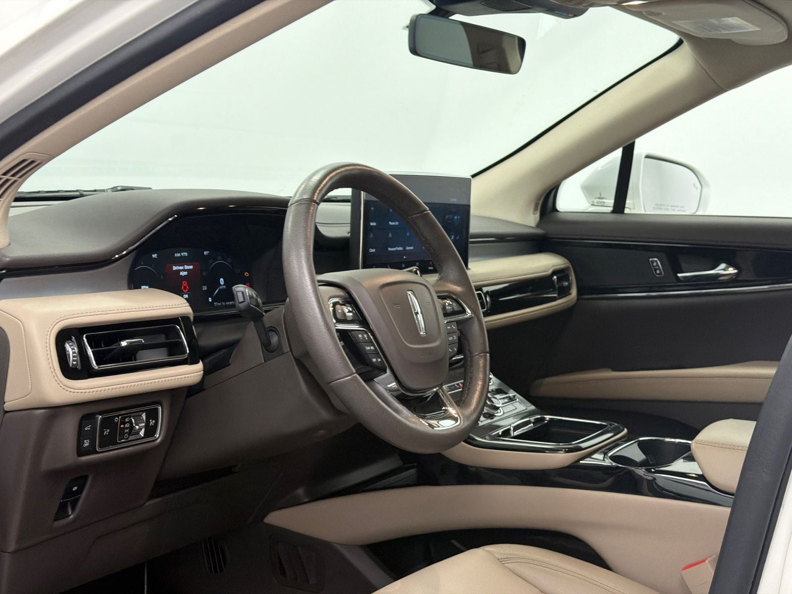 2022 Lincoln Nautilus Standard