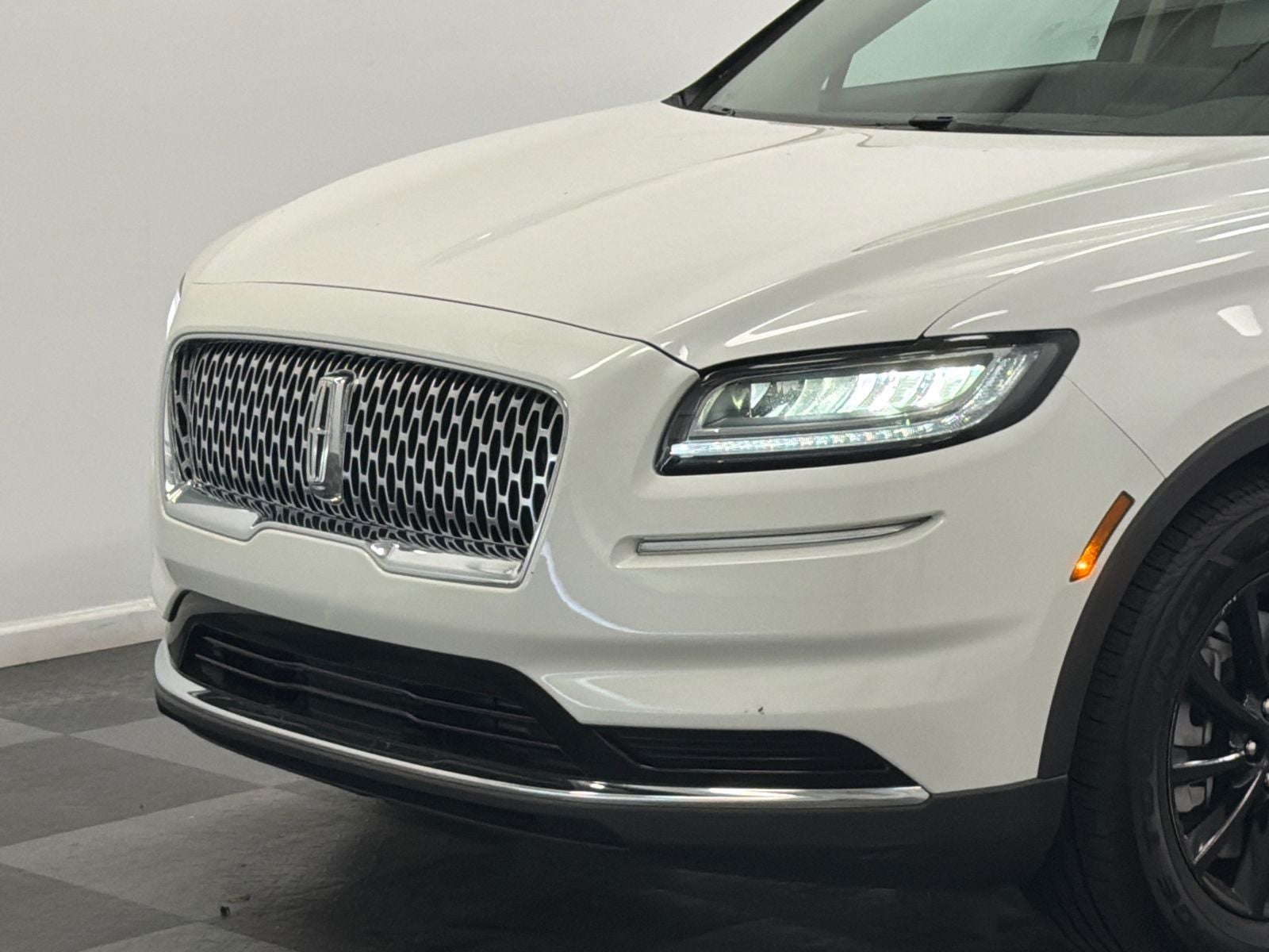 2022 Lincoln Nautilus Standard