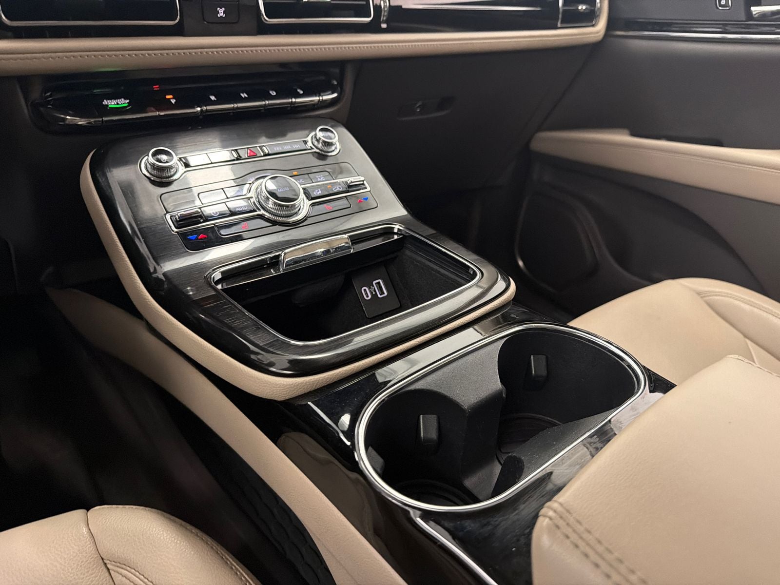 2022 Lincoln Nautilus Standard