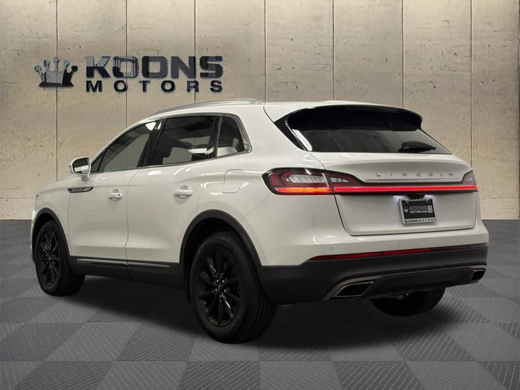 2022 Lincoln Nautilus Standard