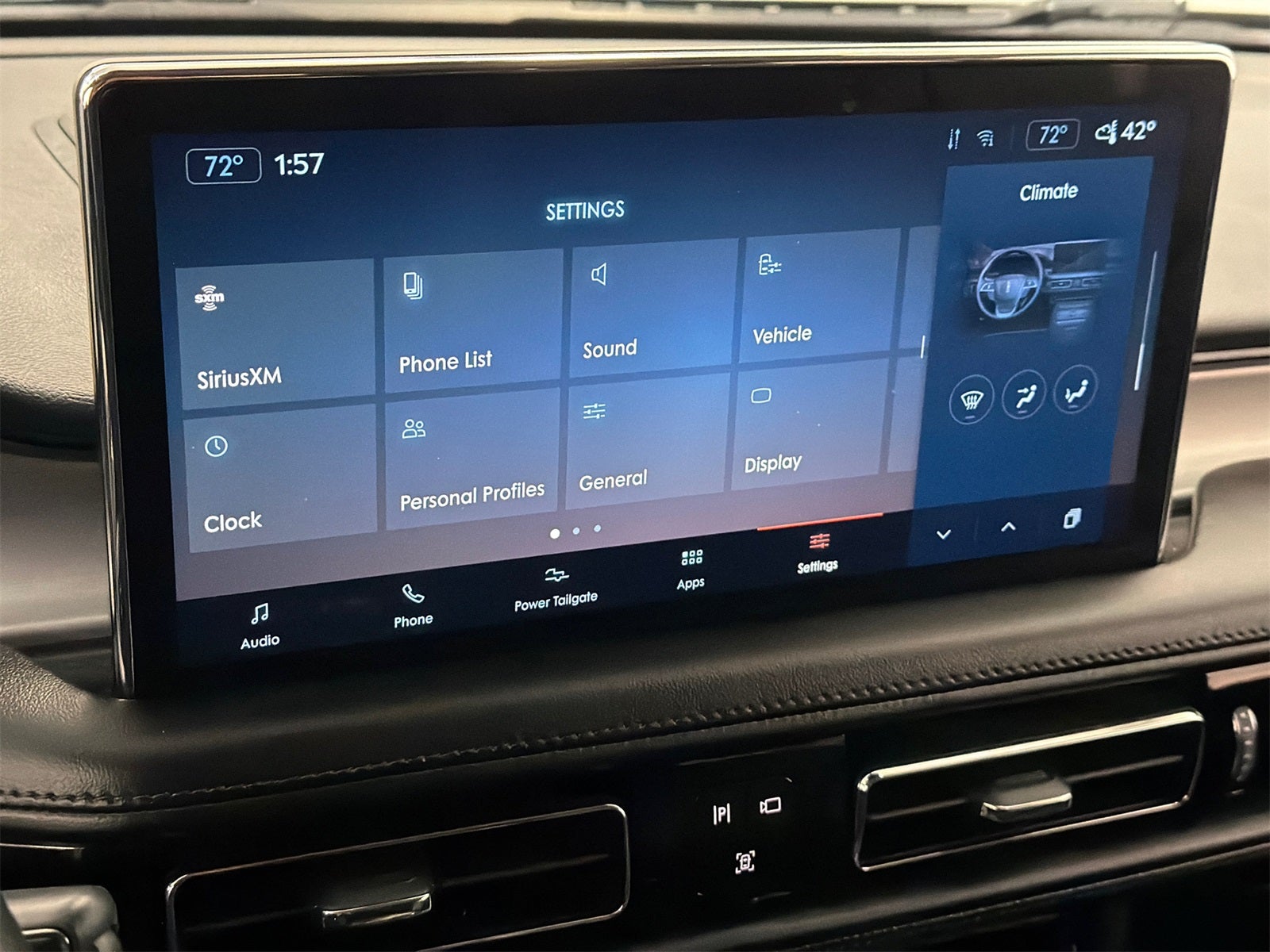 2023 Lincoln Nautilus Standard