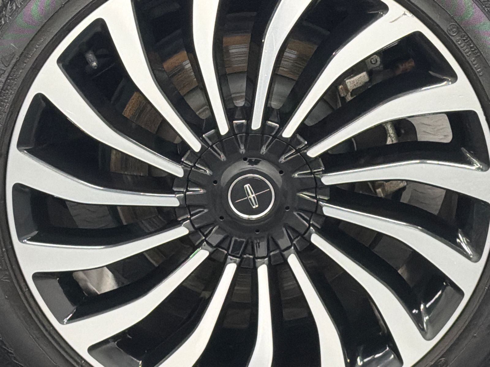 2023 Lincoln Nautilus Black Label