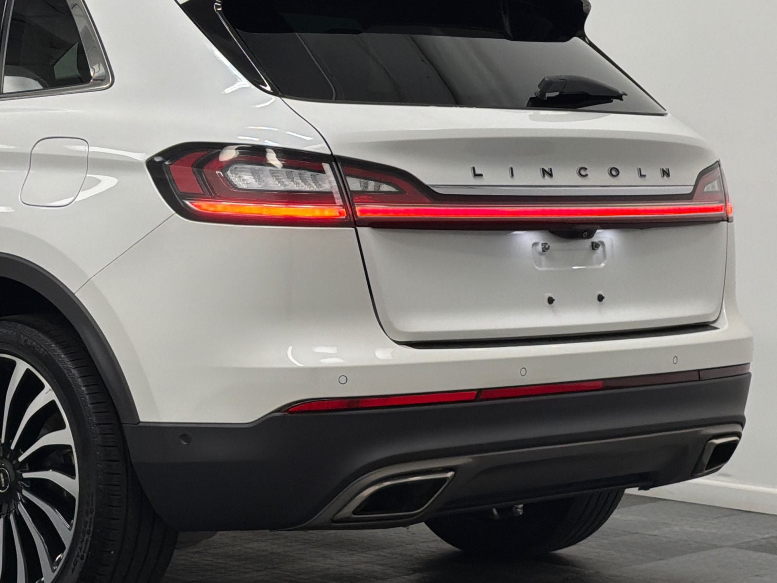 2023 Lincoln Nautilus Black Label