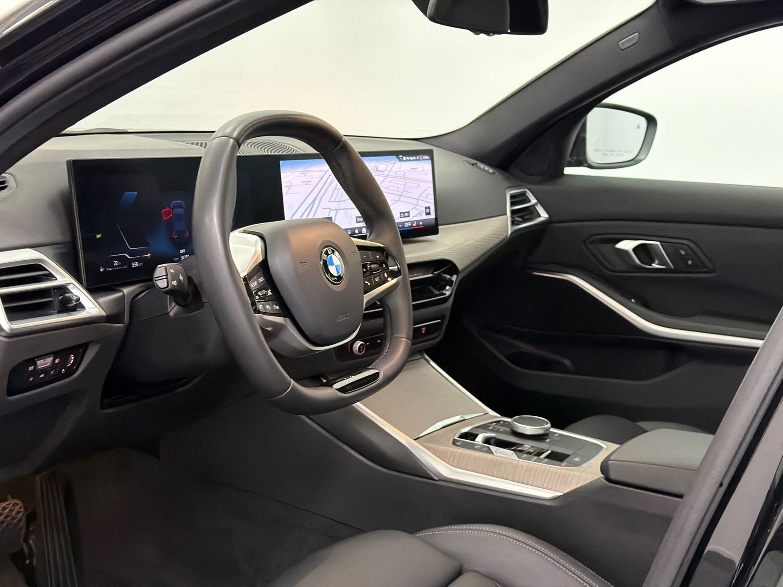 2025 BMW 3 Series 330i xDrive