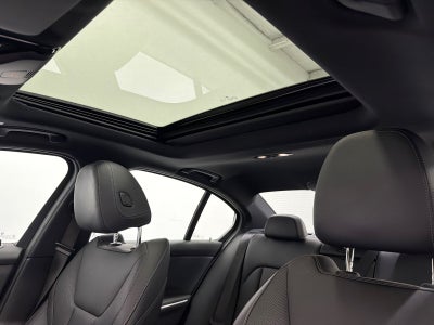 2025 BMW 3 Series 330i xDrive