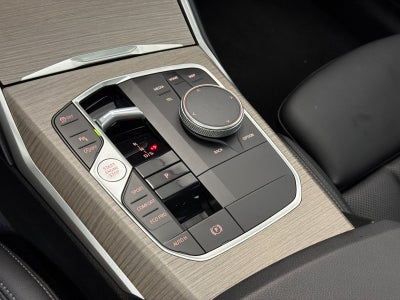2025 BMW 3 Series 330i xDrive