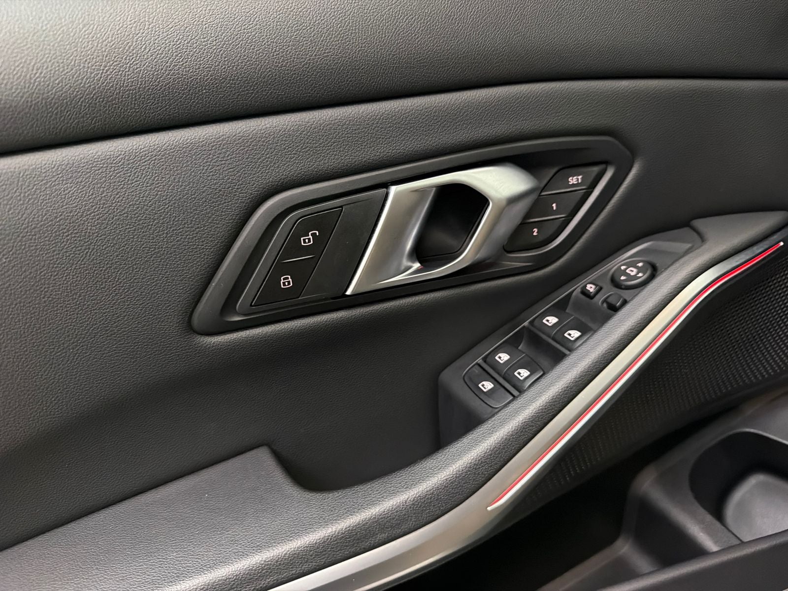 2025 BMW 3 Series 330i xDrive