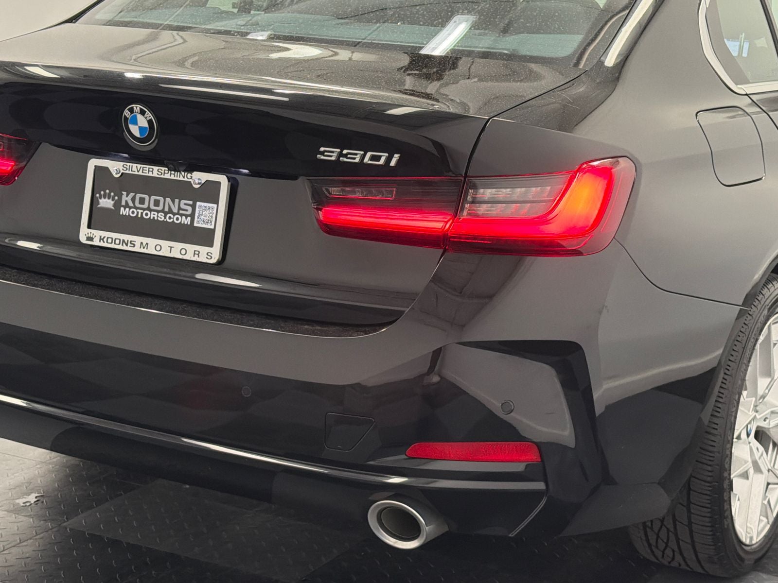 2025 BMW 3 Series 330i xDrive