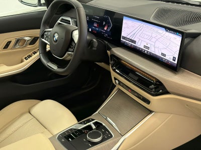 2025 BMW 3 Series 330i xDrive