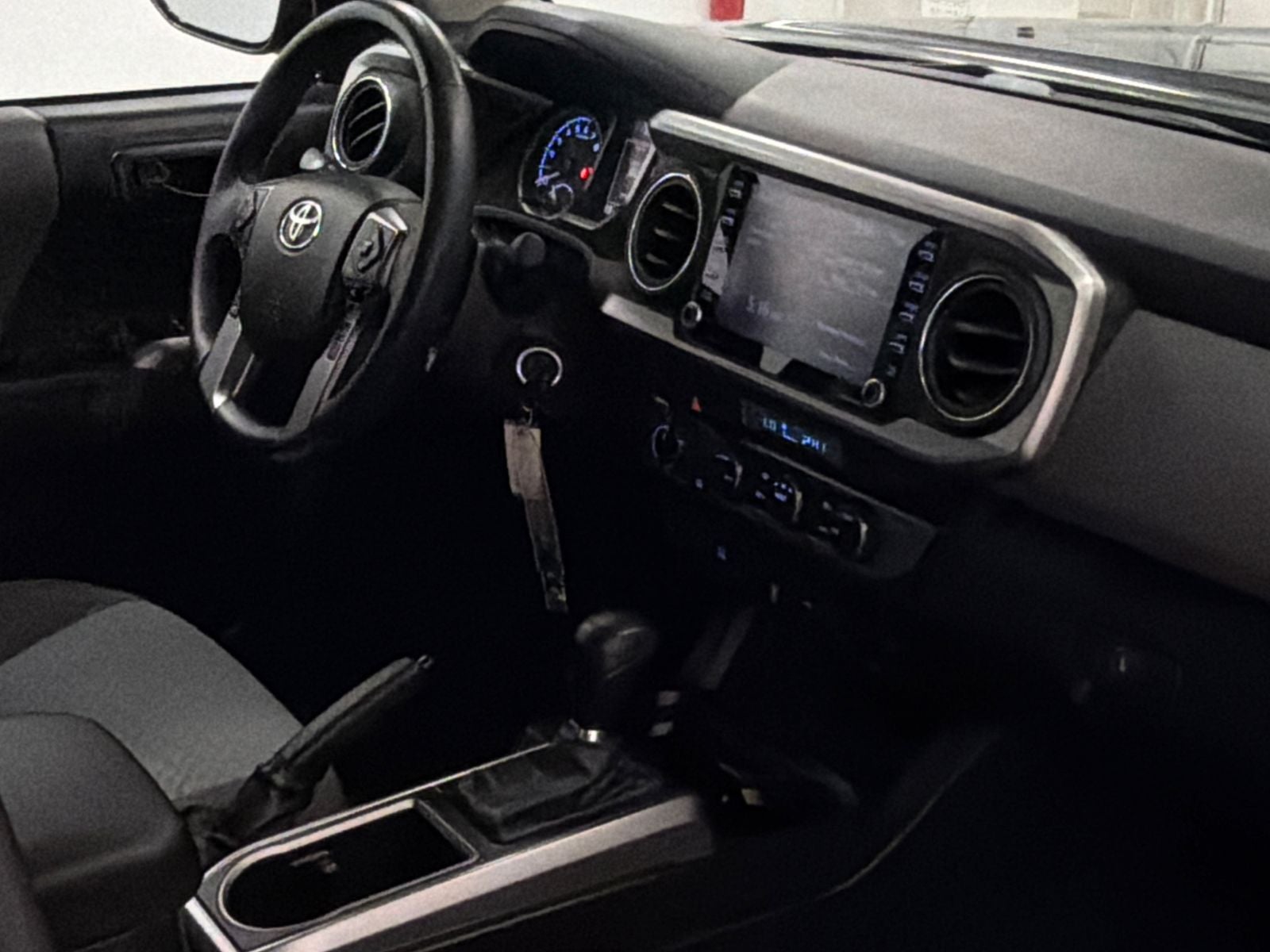 2022 Toyota Tacoma SR5 V6