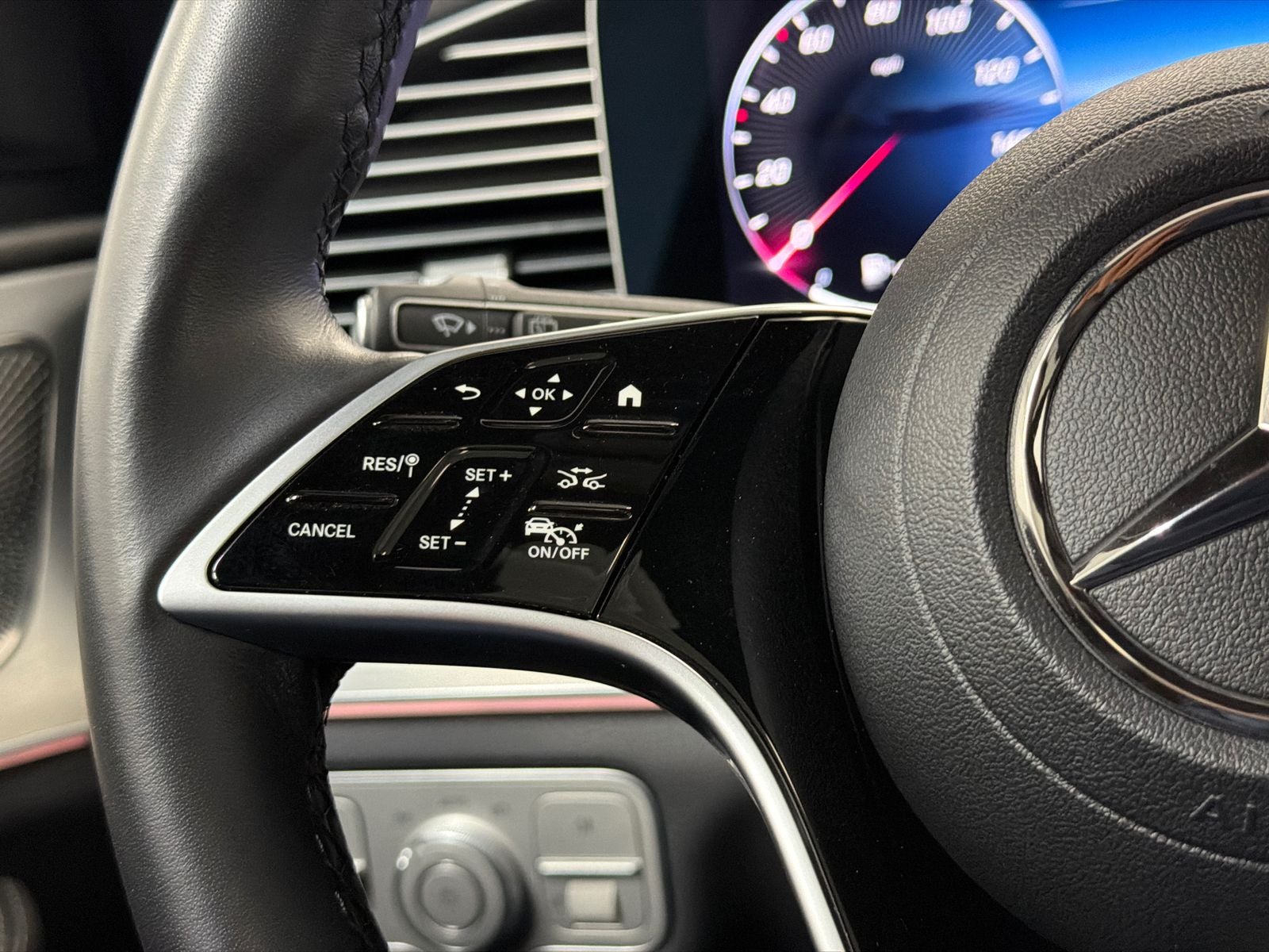 2025 Mercedes-Benz GLS GLS 450 4MATIC®
