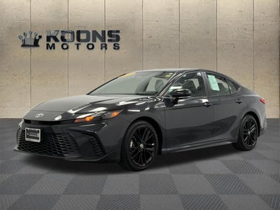 2025 Toyota Camry SE