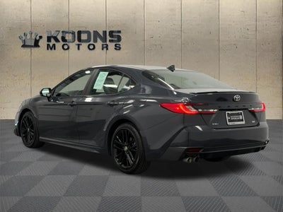 2025 Toyota Camry SE